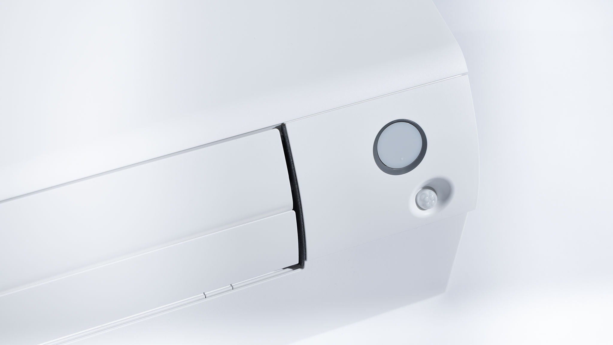 Perfera wall white in detail